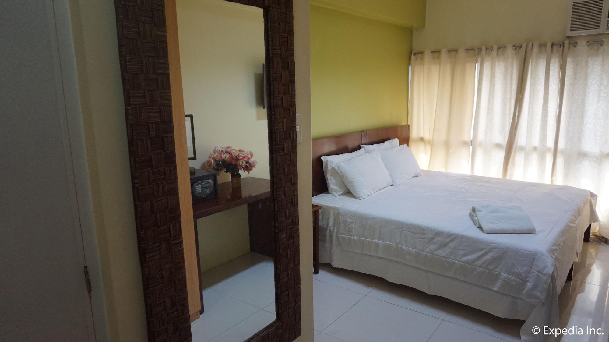 Pacific Park Hotel Quezon City Eksteriør billede