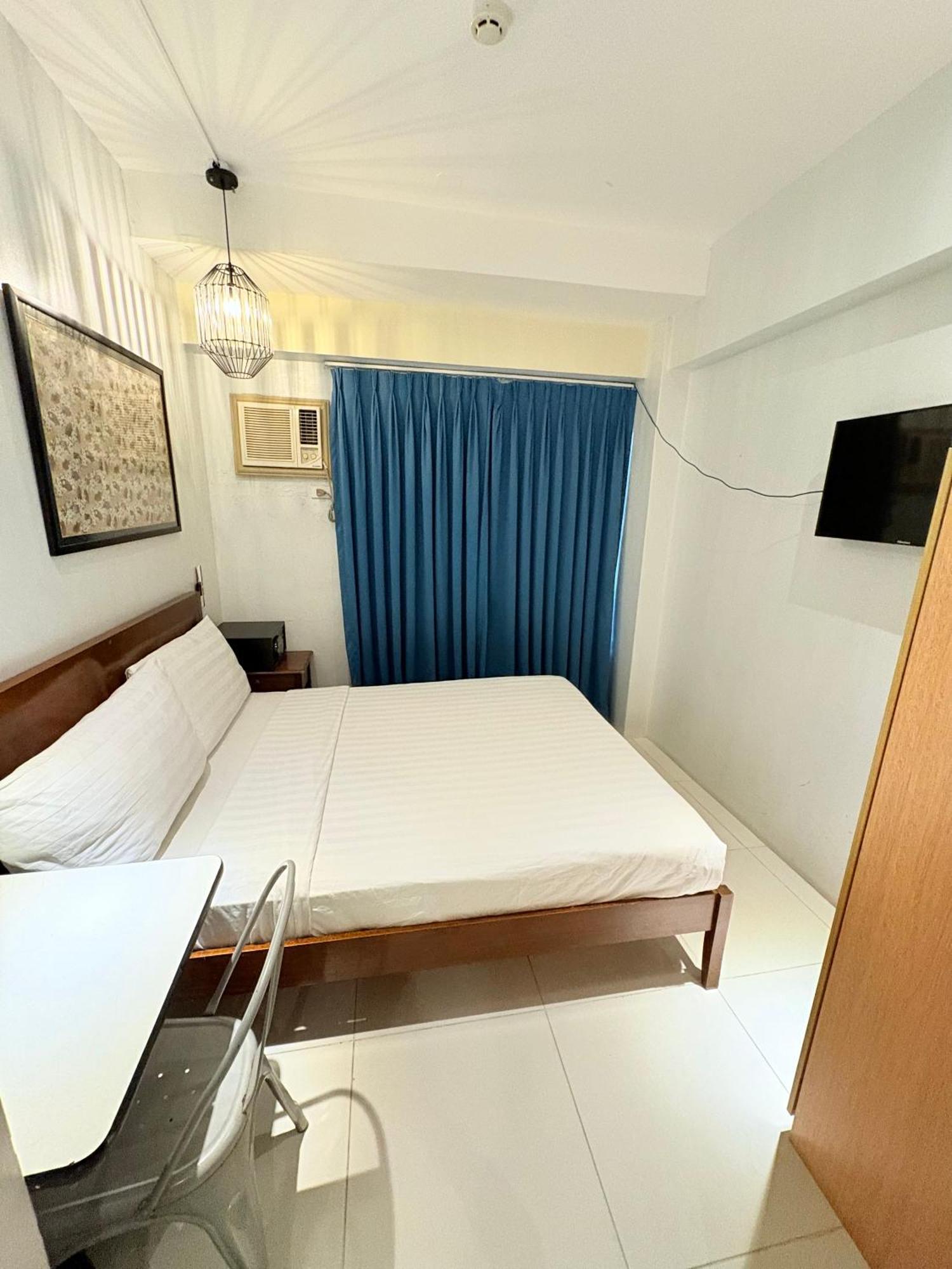 Pacific Park Hotel Quezon City Eksteriør billede