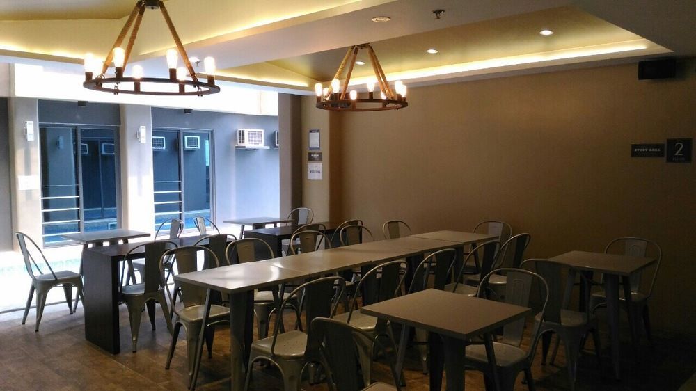 Pacific Park Hotel Quezon City Eksteriør billede