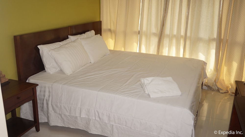 Pacific Park Hotel Quezon City Eksteriør billede