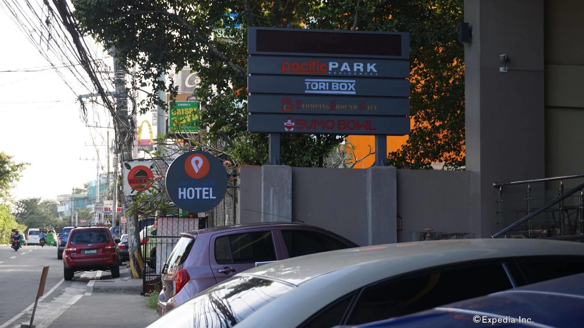 Pacific Park Hotel Quezon City Eksteriør billede
